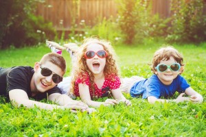 https://imperfectfamilies.com/2016/01/25/50-simple-ways-to-connect-with-your-kids/